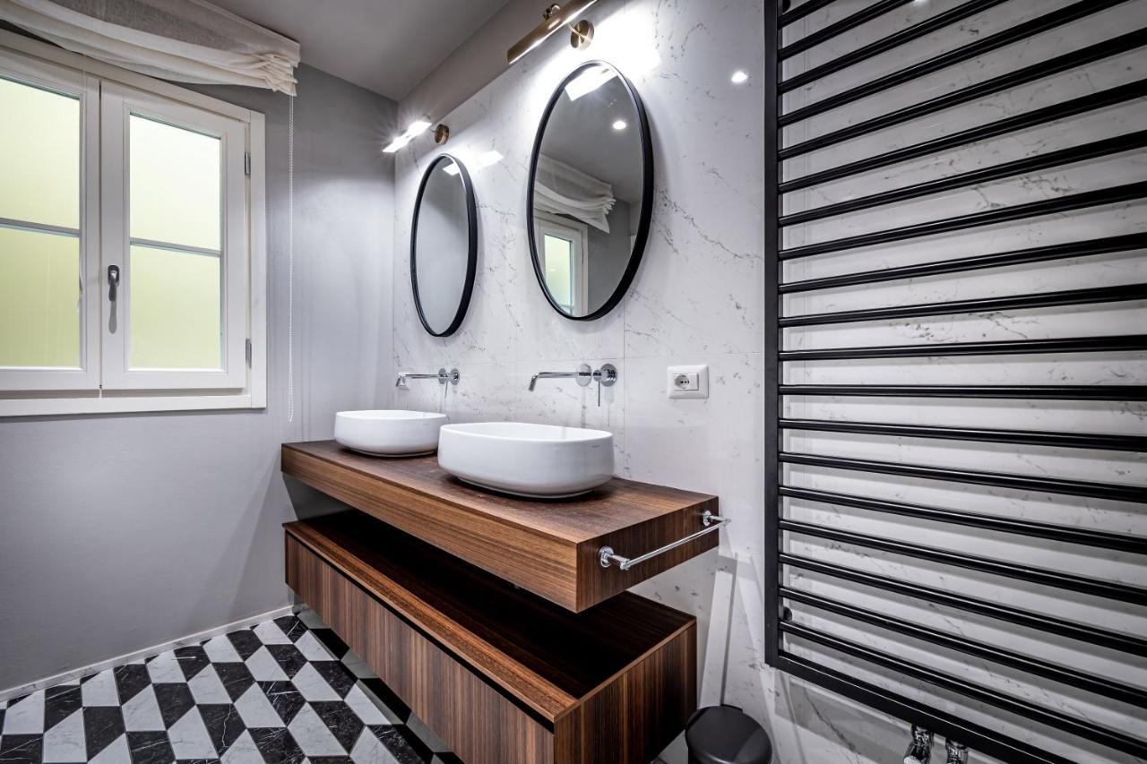 Apartamento Hs4u Ricasoli Luxury Near Duomo N. 3